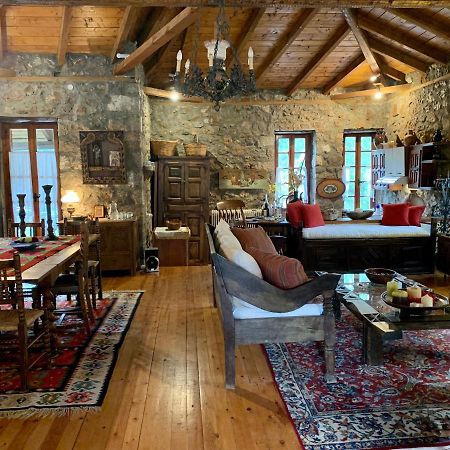 Mariolata Stone House Villa Lílaia Eksteriør bilde