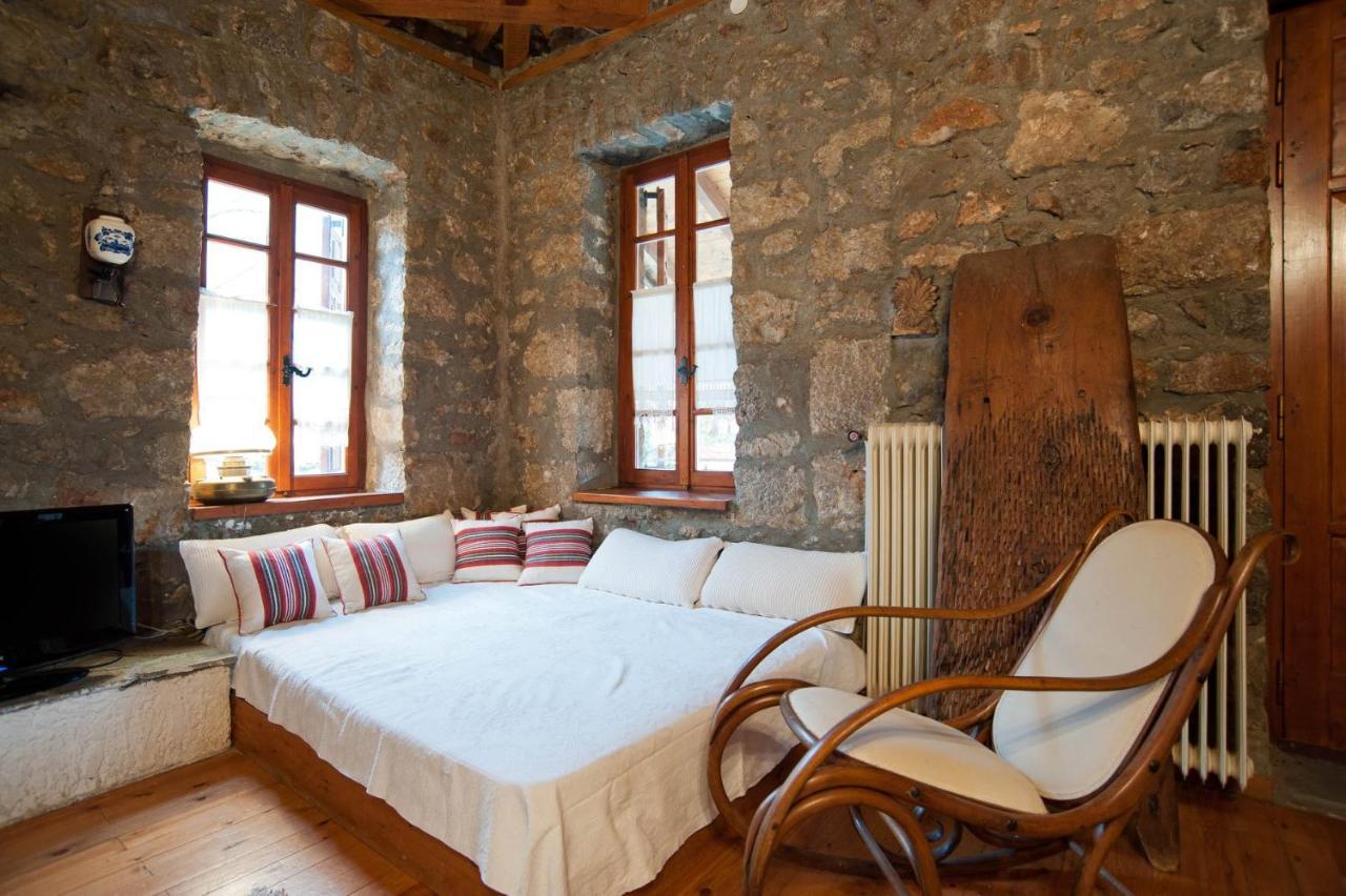 Mariolata Stone House Villa Lílaia Eksteriør bilde